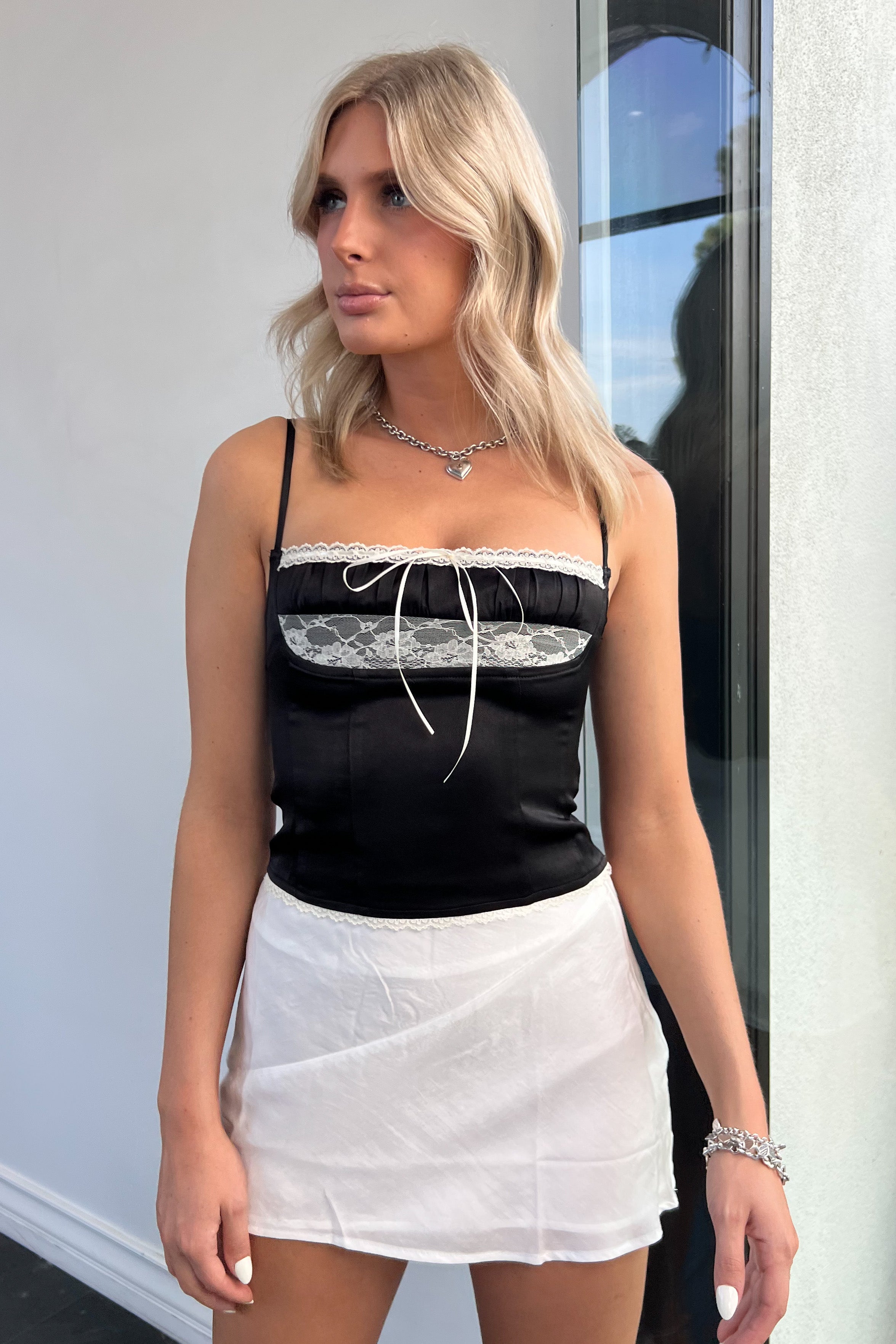 Sawyer Top-Black/Cream