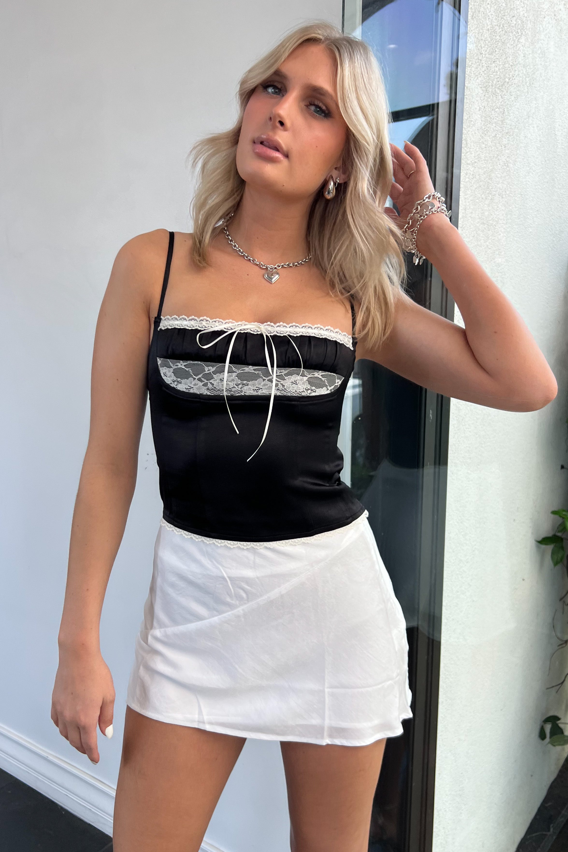 Sawyer Top-Black/Cream