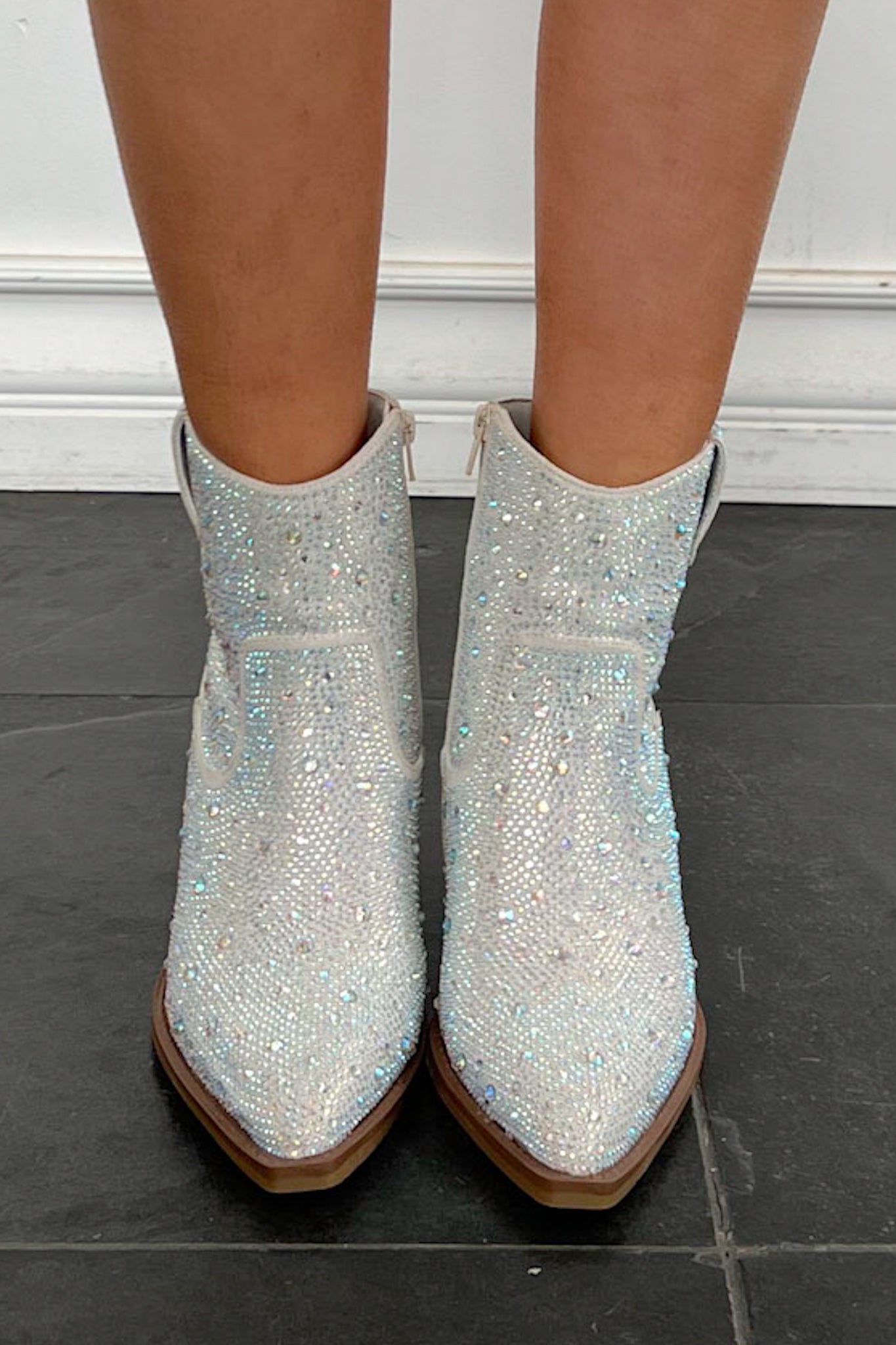 Cinderella's A Cowgirl Bootie-Silver