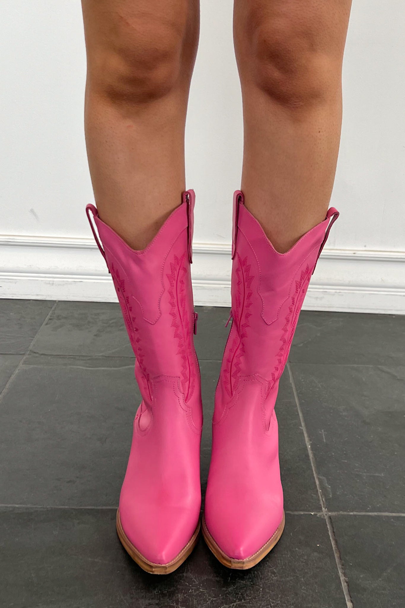 Matisse Mylie Boot-Hot Pink