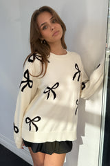 Je Taime Bow Sweater-Off White