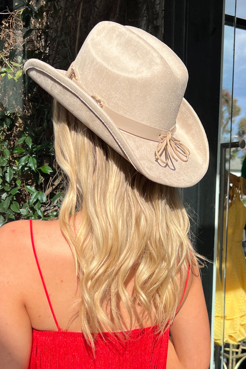 I Heart Cowgirls Hat-Taupe