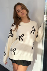 Je Taime Bow Sweater-Off White