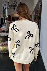 Je Taime Bow Sweater-Off White