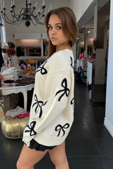 Je Taime Bow Sweater-Off White