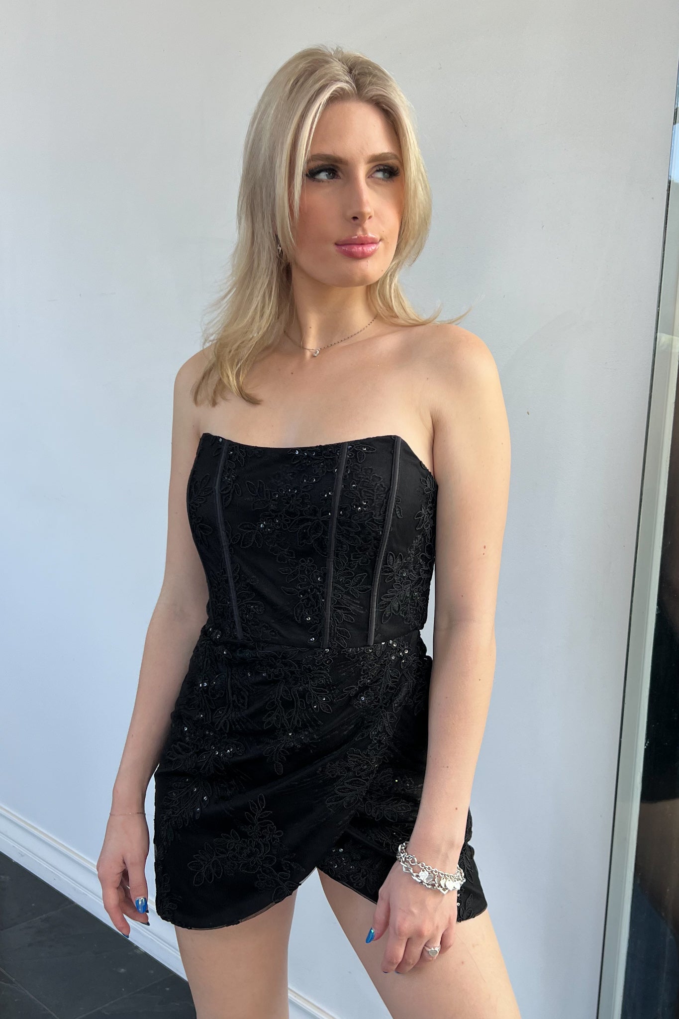Homecoming Queen Dress-Black